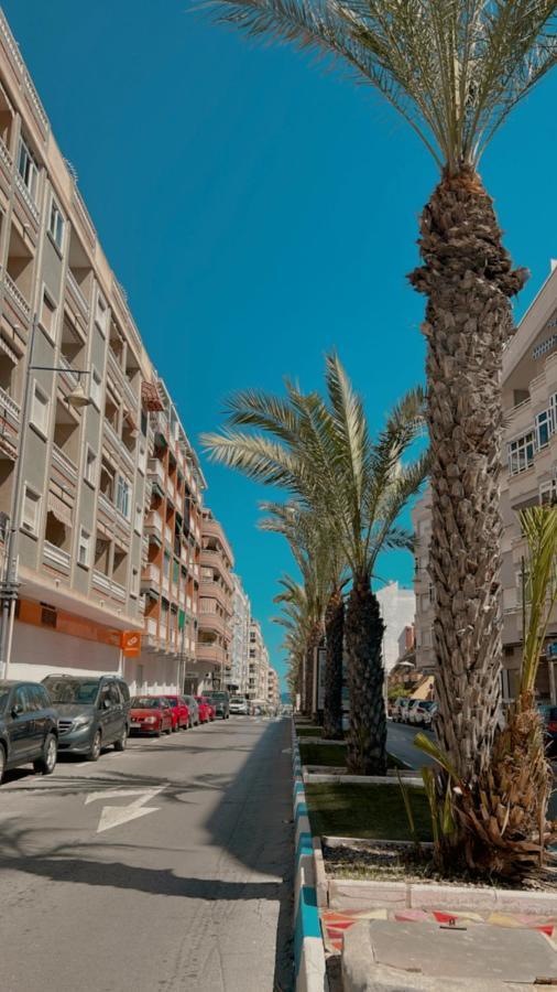 Apartamento Playa Del Cura 또레비에하 외부 사진